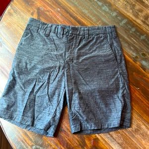 Hurley Nike Dri-Fit size 30 charcoal gray